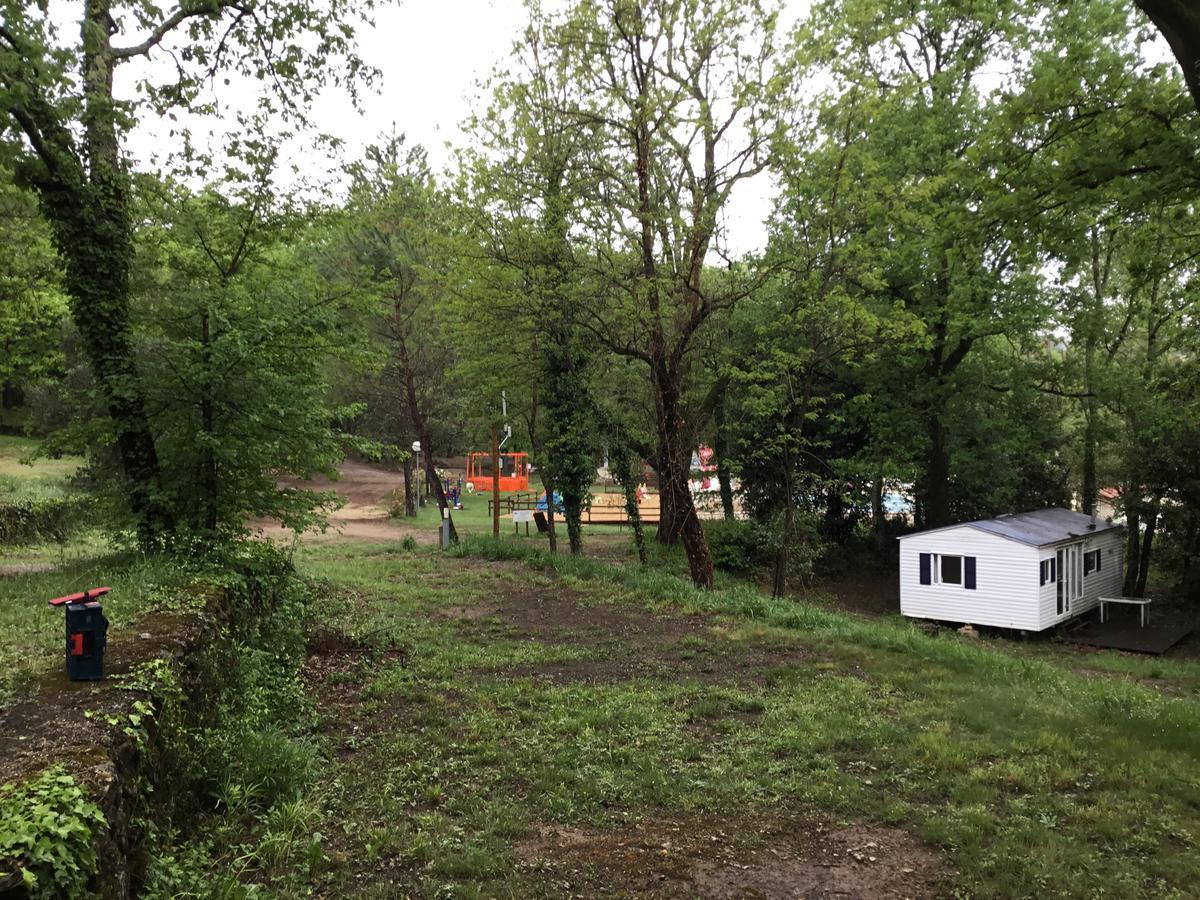 Camping De Graniers Monoblet Exterior foto